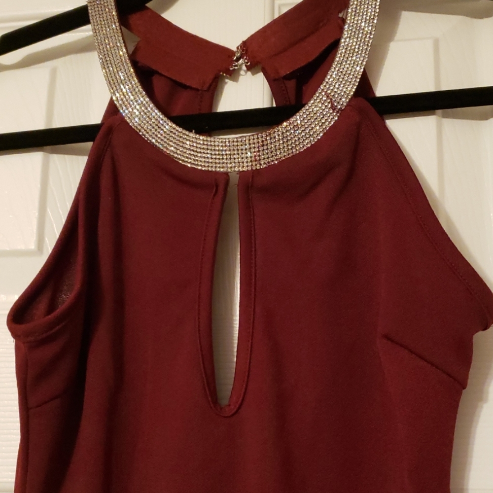 Dress - Picture 2 of 3